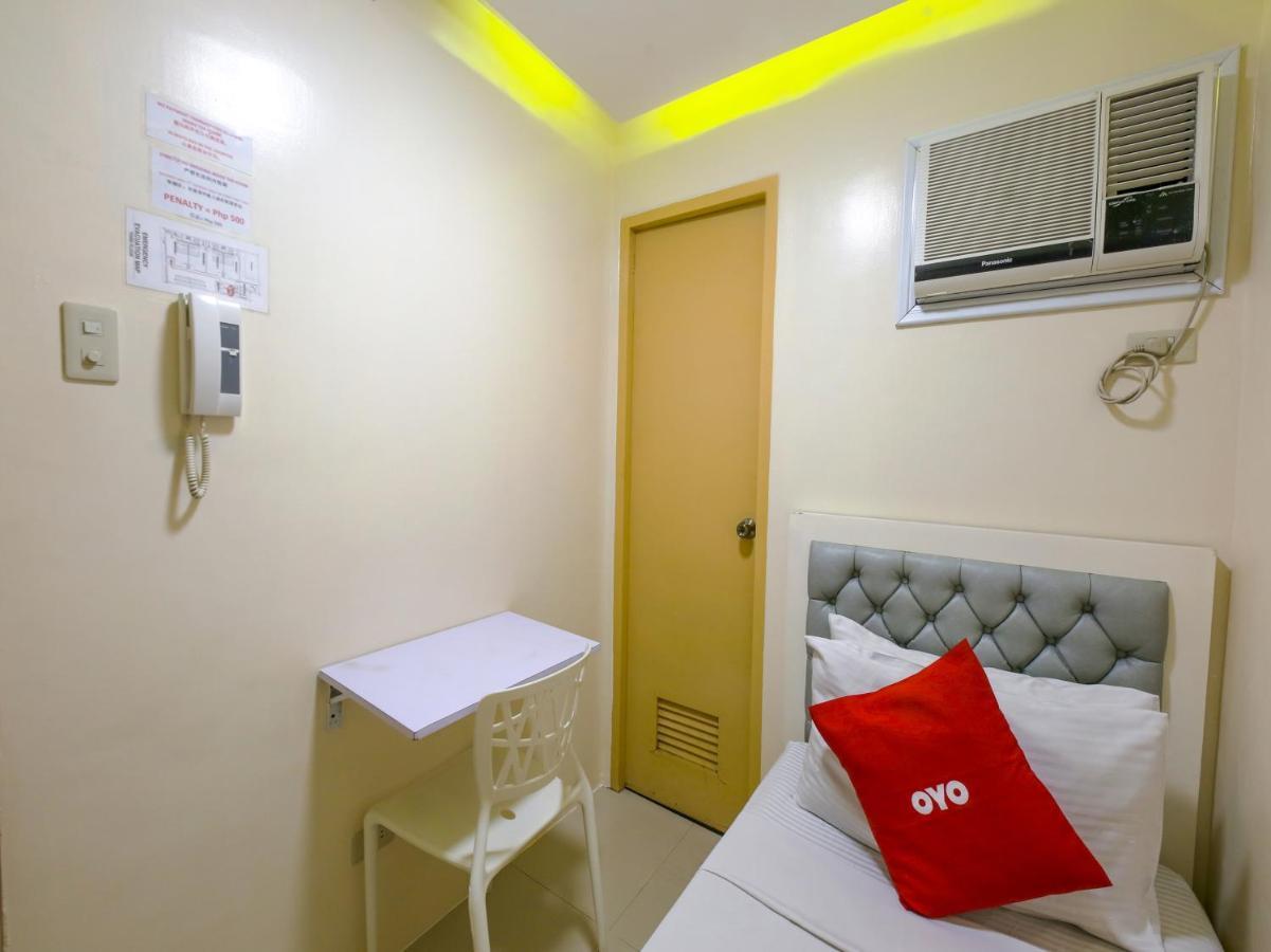Oyo 783 Freemont Place Paranaque City Εξωτερικό φωτογραφία